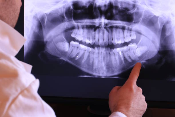 Best Emergency Care for Gum Disease in South Les, AK