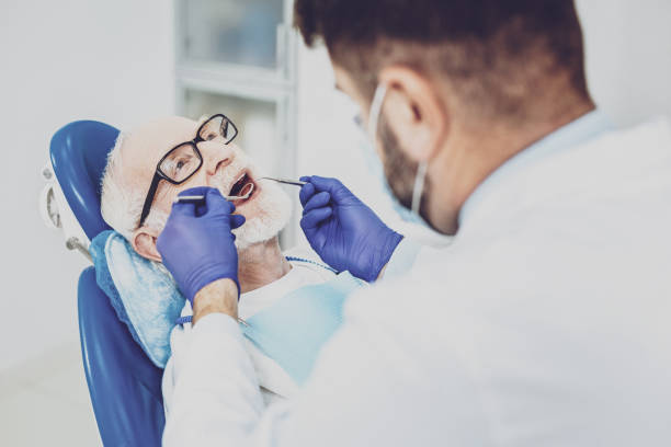 Best Emergency Care for Gum Disease in South Les, AK